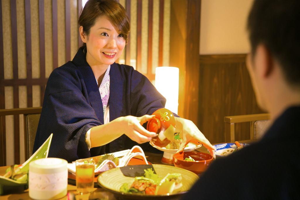 Nansuikaku Hotel Miyawaka Eksteriør billede
