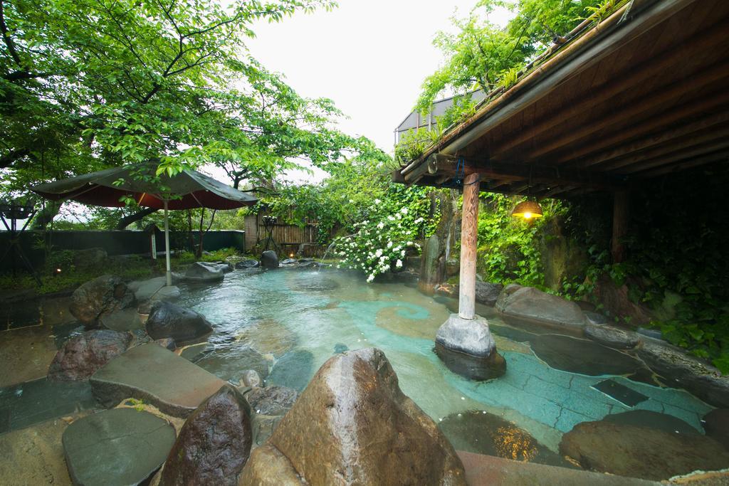 Nansuikaku Hotel Miyawaka Eksteriør billede