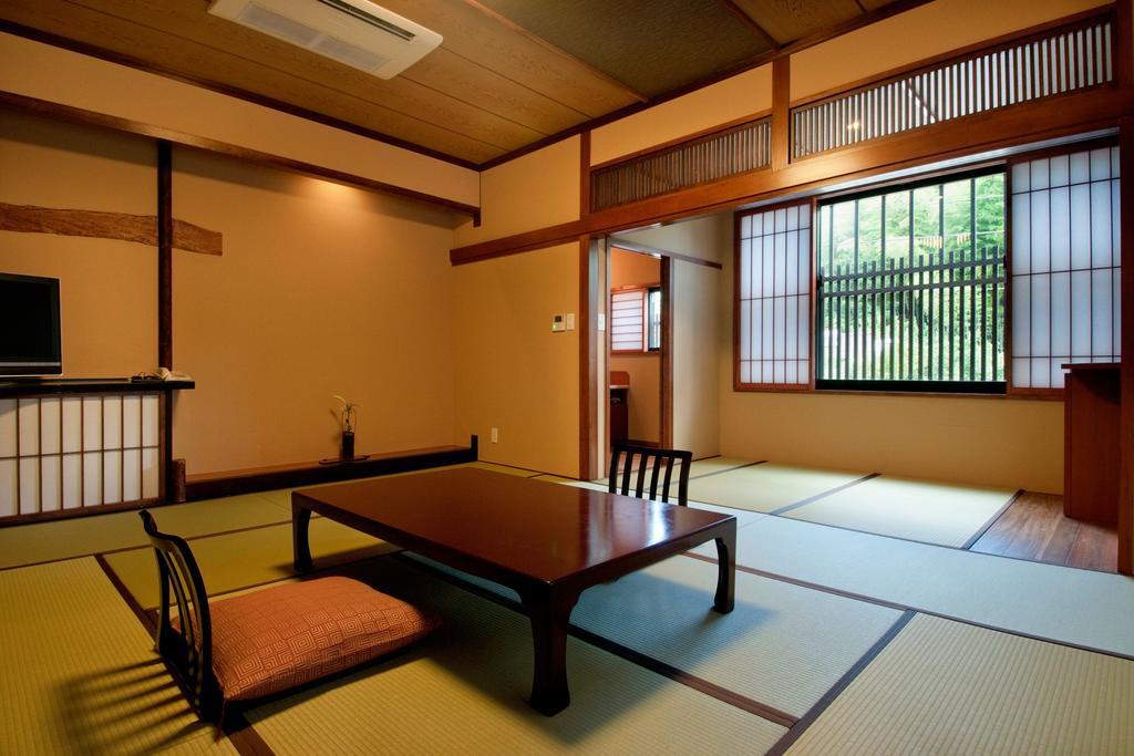 Nansuikaku Hotel Miyawaka Eksteriør billede