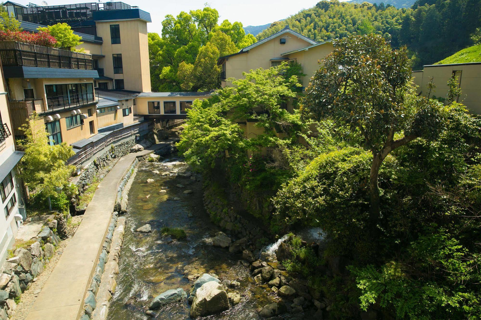 Nansuikaku Hotel Miyawaka Eksteriør billede
