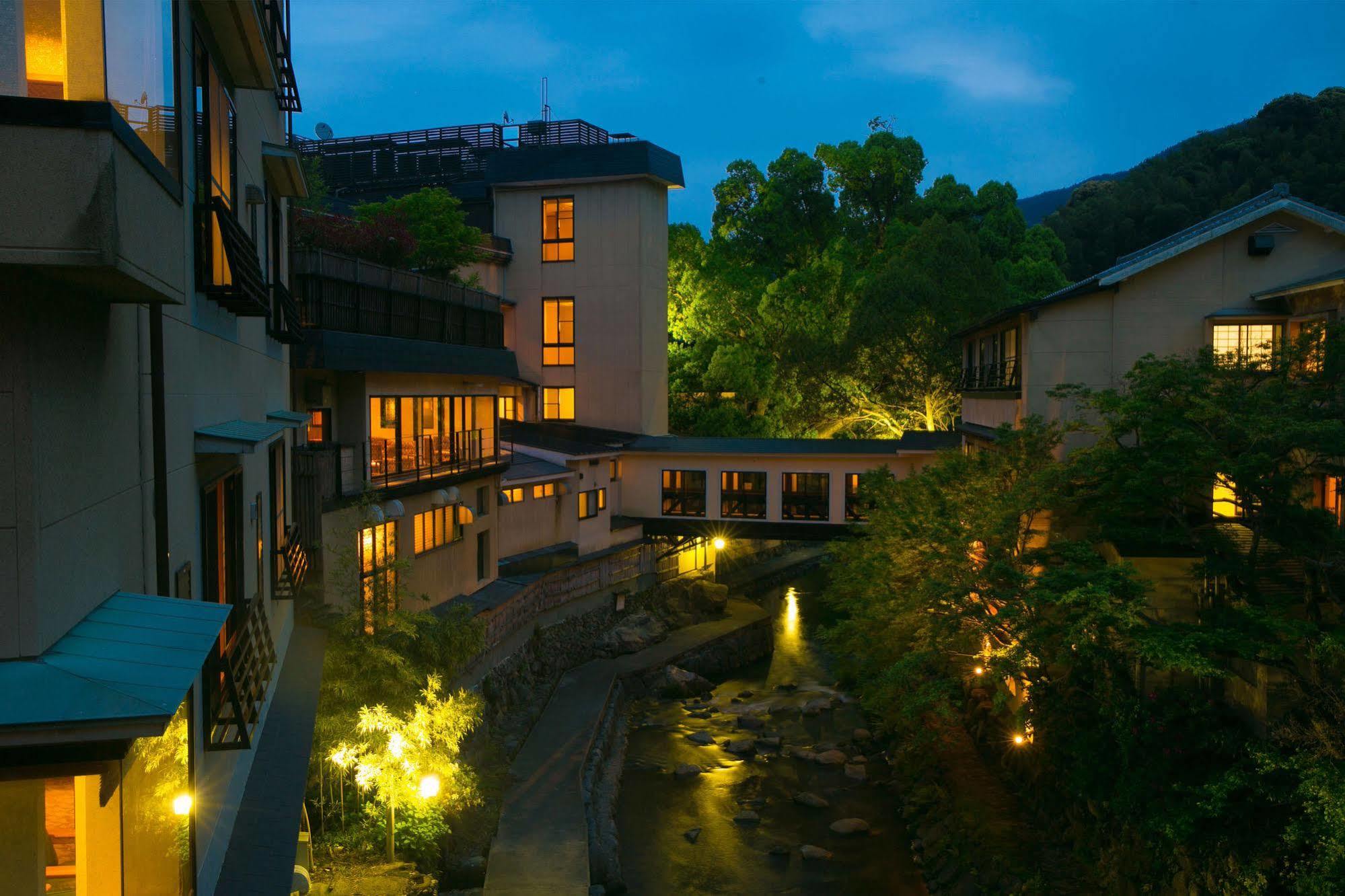 Nansuikaku Hotel Miyawaka Eksteriør billede
